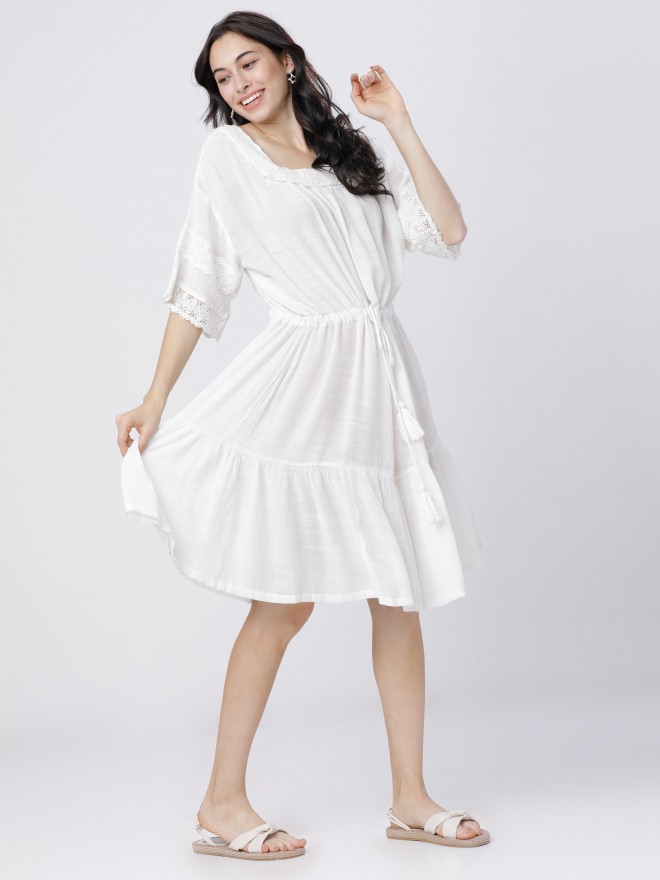 white blouson dress