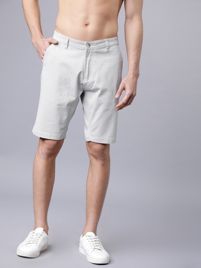 Buy Highlander Light Grey Checked Print Slim Fit Regular Shorts for Men ...