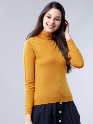 Women Solid Sweaters