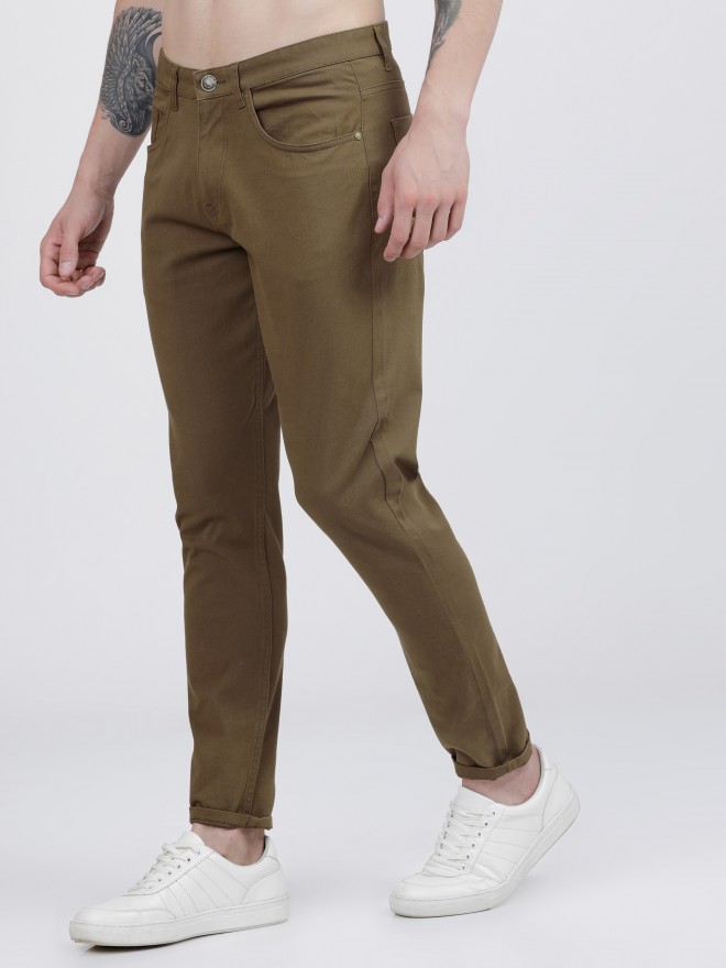 HIGHLANDER Men Beige Tapered Fit Solid Casual Trousers Chinos 