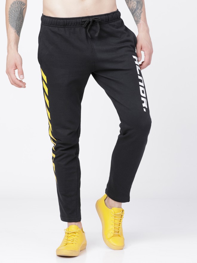 Highlander Men Black Slim Fit Track Pants