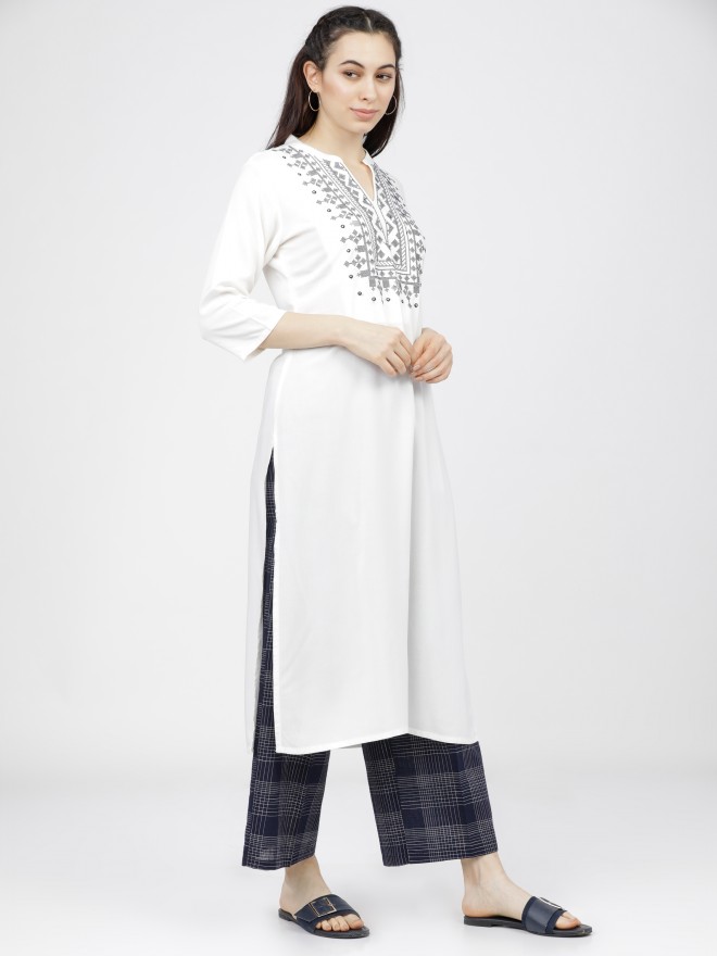 Vishudh Women Off White Printed Straight Kurtas 