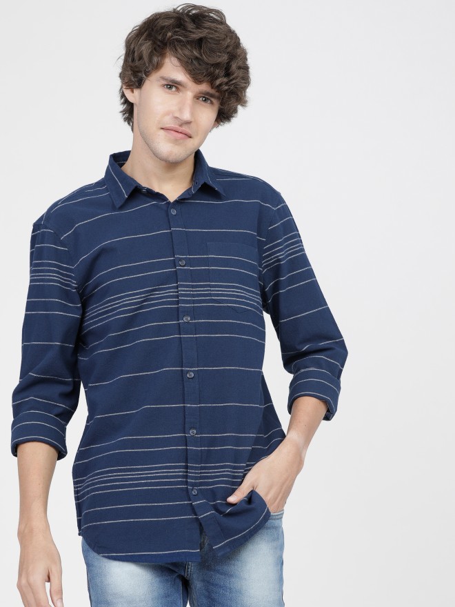 Highlander Men Navy Blue Striped Slim Fit Casual Shirts 