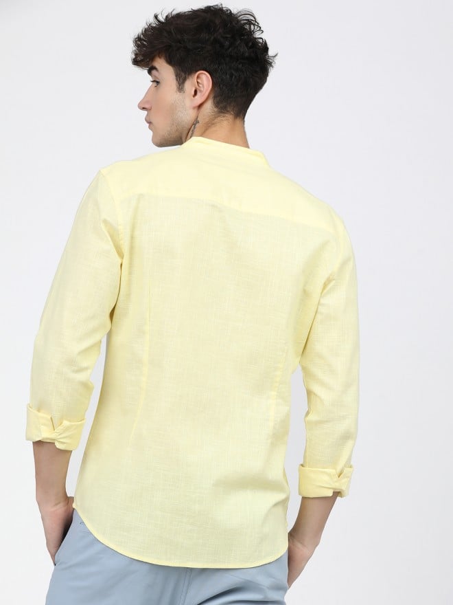 Ketch Men Yellow Solid Slim Fit Casual Shirts 