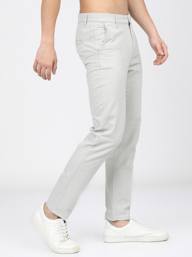 NetPlay Flat Front Chinos in Solid Colours, In Cotton Fabric, Easy To wear  Trending Trousers