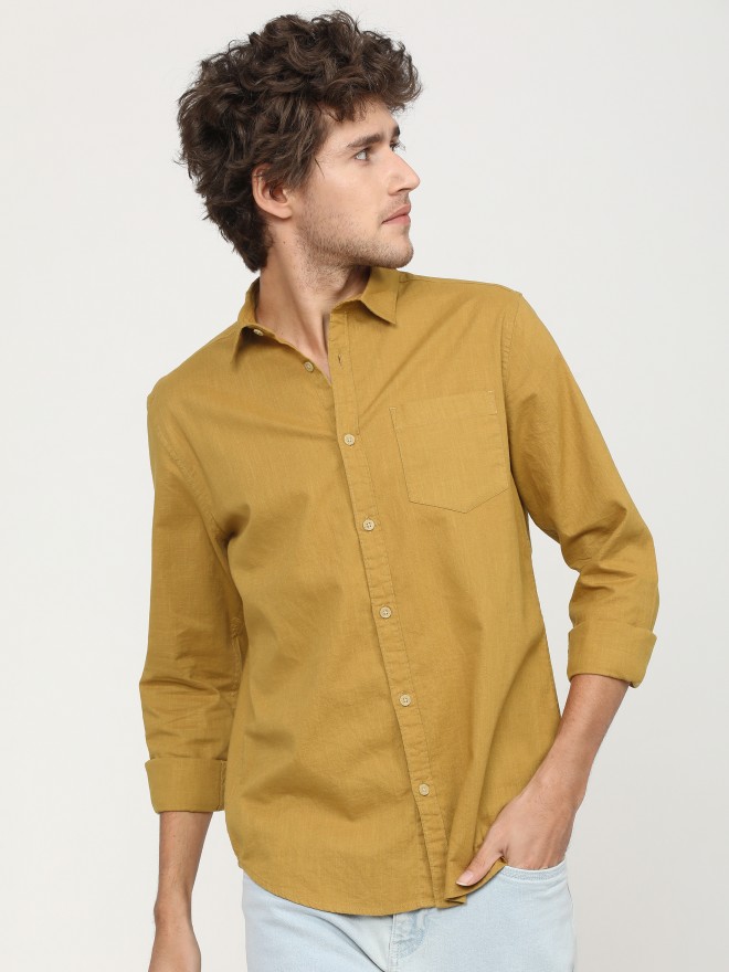 Ketch Men Mustard Solid Slim Fit Casual Shirts 