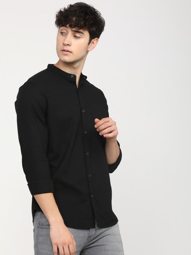 Ketch Men Black Solid Slim Fit Casual Shirts 