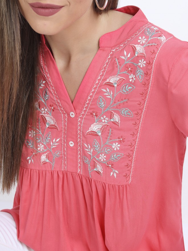 Vishudh Women Pink Printed Empire Tops 