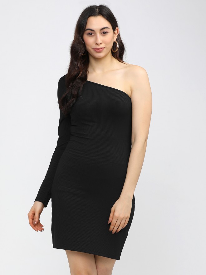 Buy Tokyo Talkies Black Solid Straight Bodycon Dress for Women Online ...