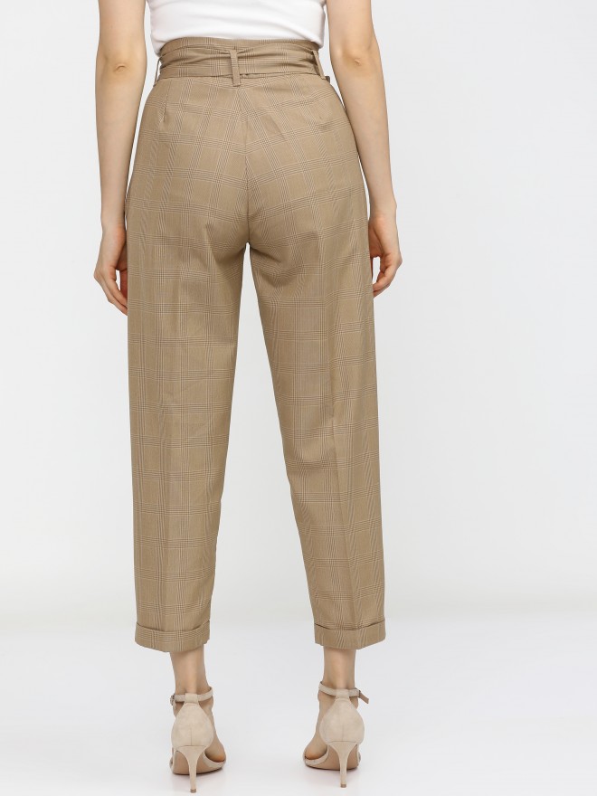 Buy Karl Lagerfeld Men Beige Relaxed Front-Pleated Tailored Trousers Online  - 922432 | The Collective