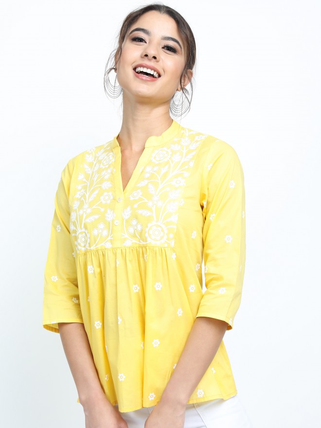 Vishudh Women Yellow Printed Regular Tops 