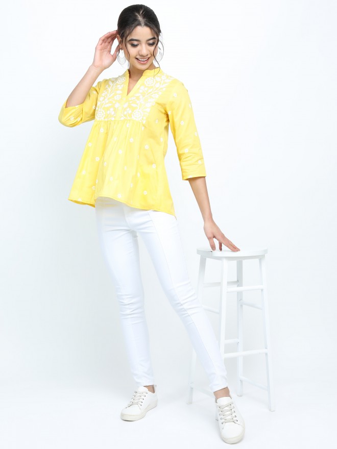 Vishudh Women Yellow Printed Regular Tops 