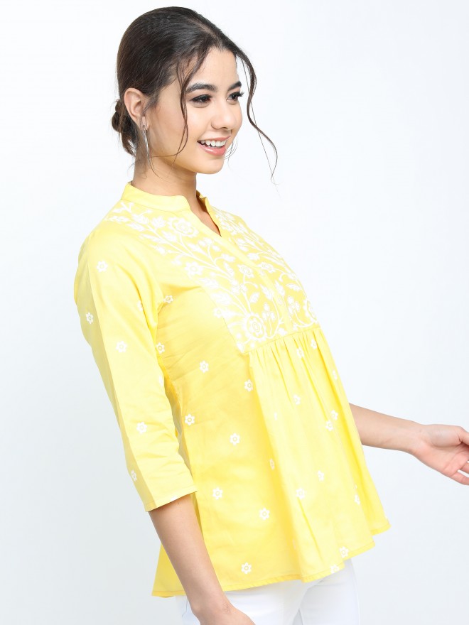 Vishudh Women Yellow Printed Regular Tops 