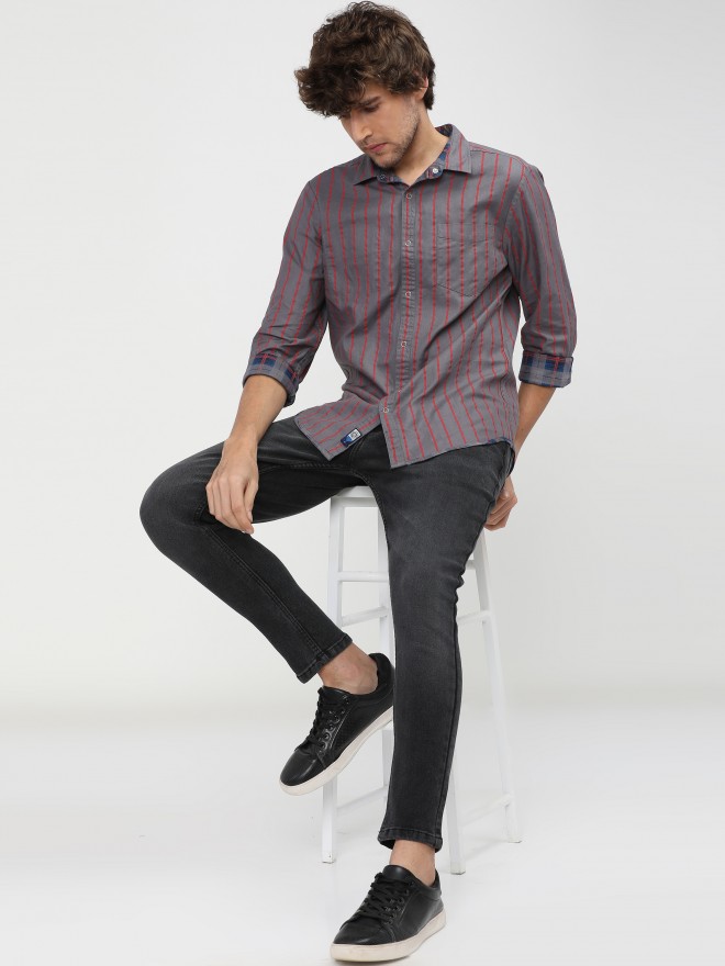 Locomotive Men Grey Checked Slim Fit Casual Shirts 