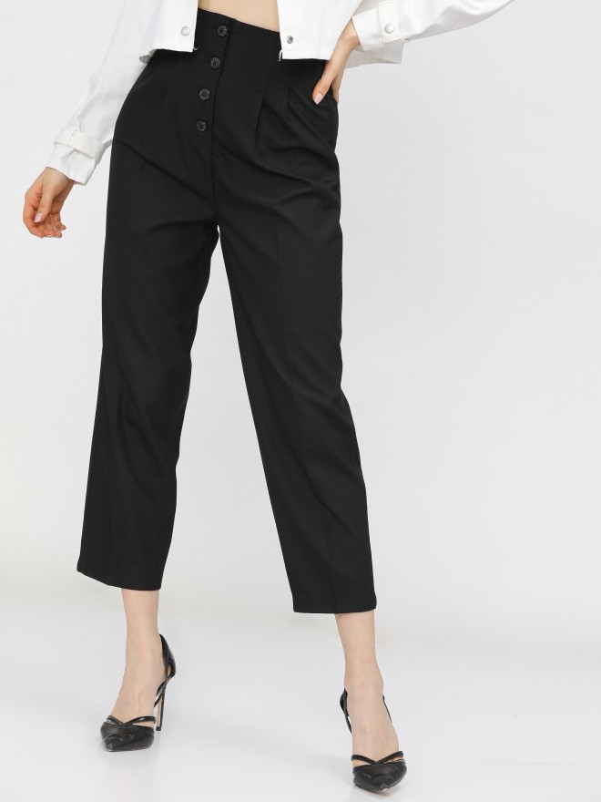 Women Black  White Checked Regular Fit Cropped Trousers