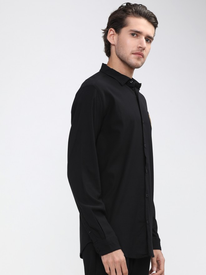 Buy Highlander Black Slim Fit Solid Casual Shirt for Men Online at