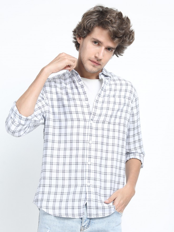 Ketch Men White Checked Slim Fit Casual Shirts