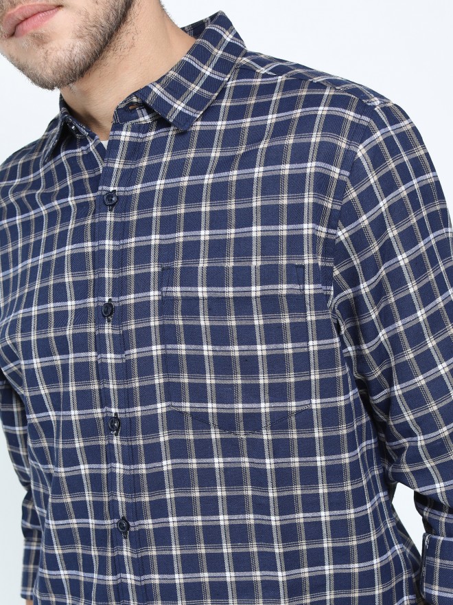 Ketch Men Navy Blue Checked Slim Fit Casual Shirts 