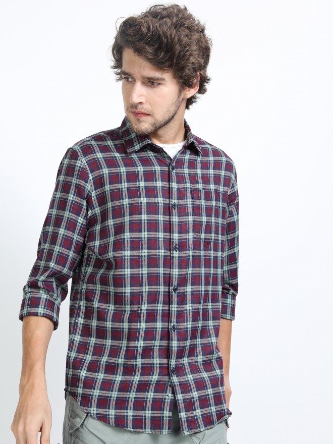 Ketch Men Red Checked Slim Fit Casual Shirts 