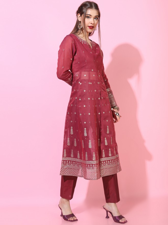 Vishudh Women Red Printed Kurta Sets 