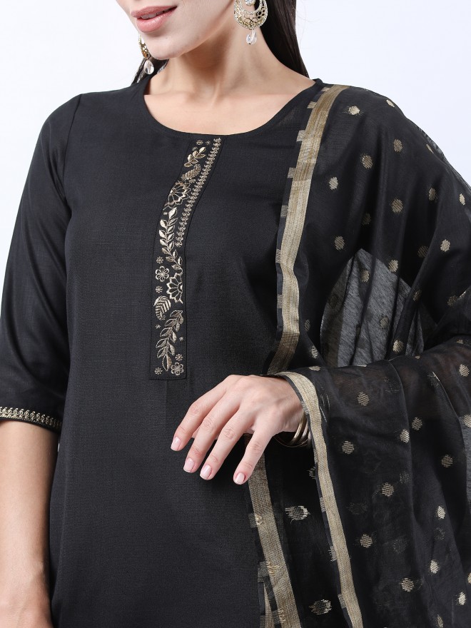 Vishudh Women Black Printed Kurta Sets 