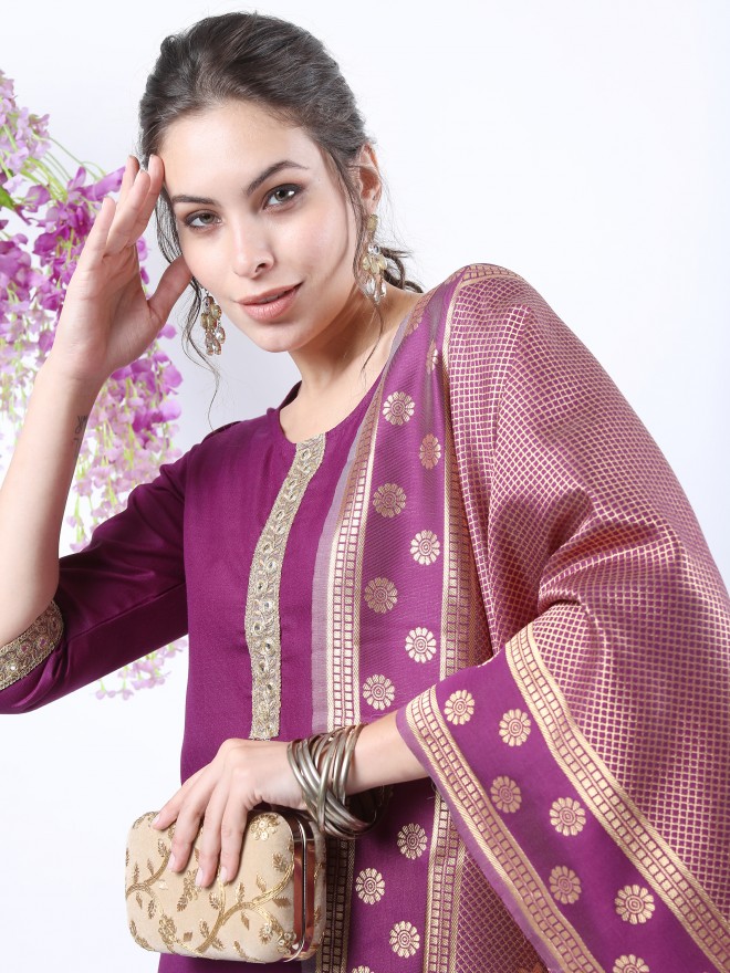 Ketch Women Purple Printed Kurta Sets 