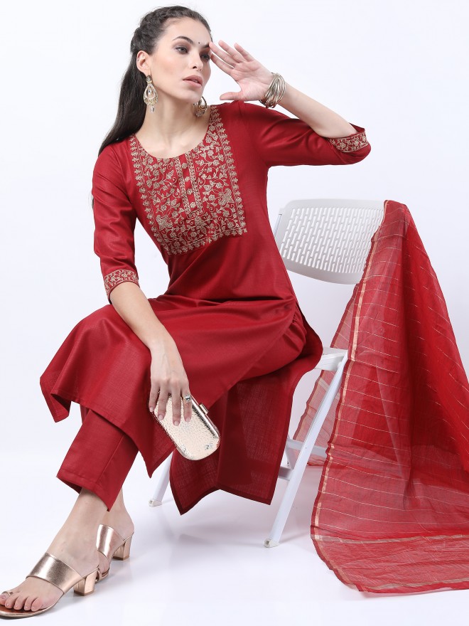 Red Aasma Muslin Chikankari Straight Kurti - TheChikanLabel | Lucknow  Chikankari Kurtis & Suits