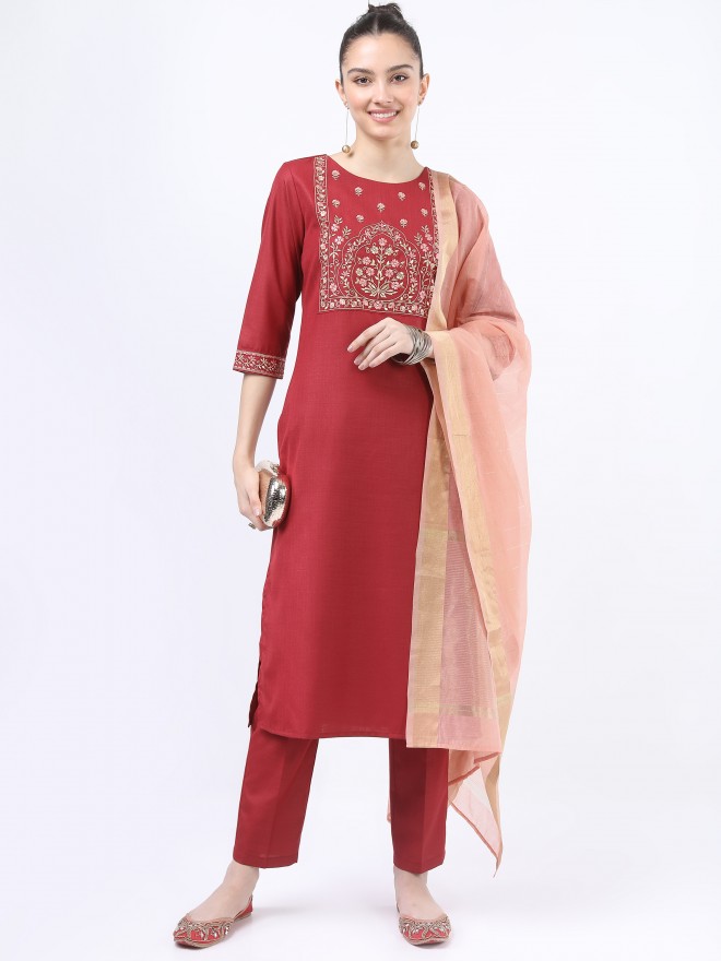Buy Nazaakat by Samara Singh Ivory Maheshwari Silk Mira Kurta And Pant Set  Online  Aza Fashions