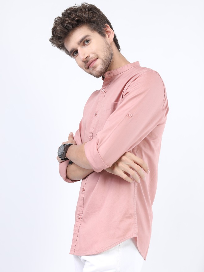 Highlander Men Pink Solid Slim Fit Casual Shirts 