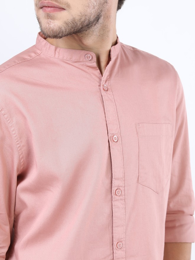 Highlander Men Pink Solid Slim Fit Casual Shirts 