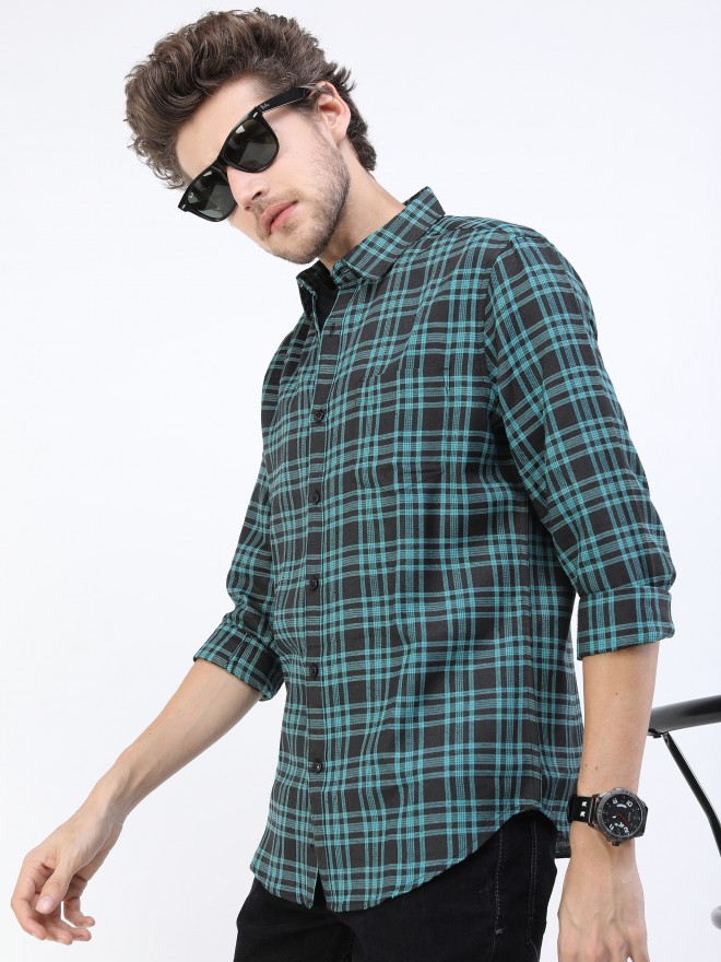 Ketch Men Black Checked Slim Fit Casual Shirts 