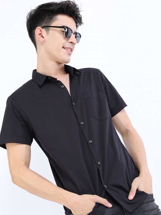 Buy Highlander Black Slim Fit Casual Shirt for Men Online at Rs.469 - Ketch