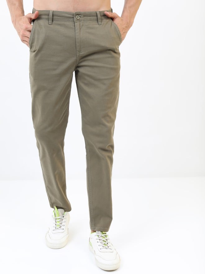 Highlander Men Olive Tapered Fit Solid Casual Trousers Chinos 