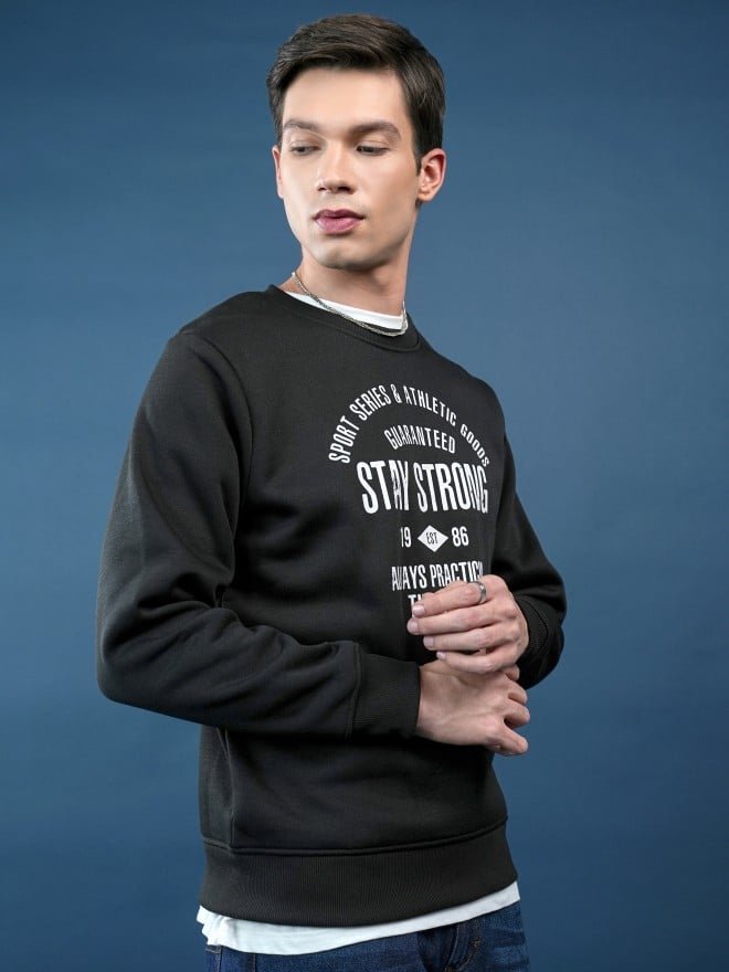 Highlander Men Black Round Neck Pullover Sweatshirts 