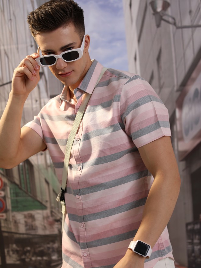 Highlander Men Pink Striped Slim Fit Casual Shirts 