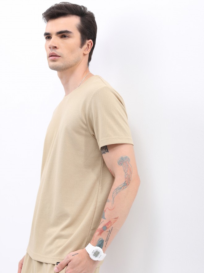 Highlander Men Cream Solid Round Neck T-Shirts 