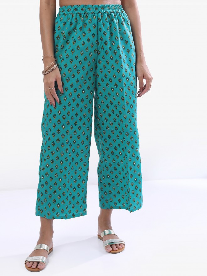 Ketch Women Teal Printed Kurta Sets 