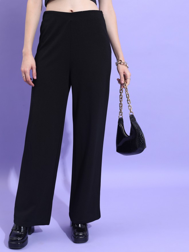 Buy Women Black Solid Casual Regular Fit Trousers Online - 777099