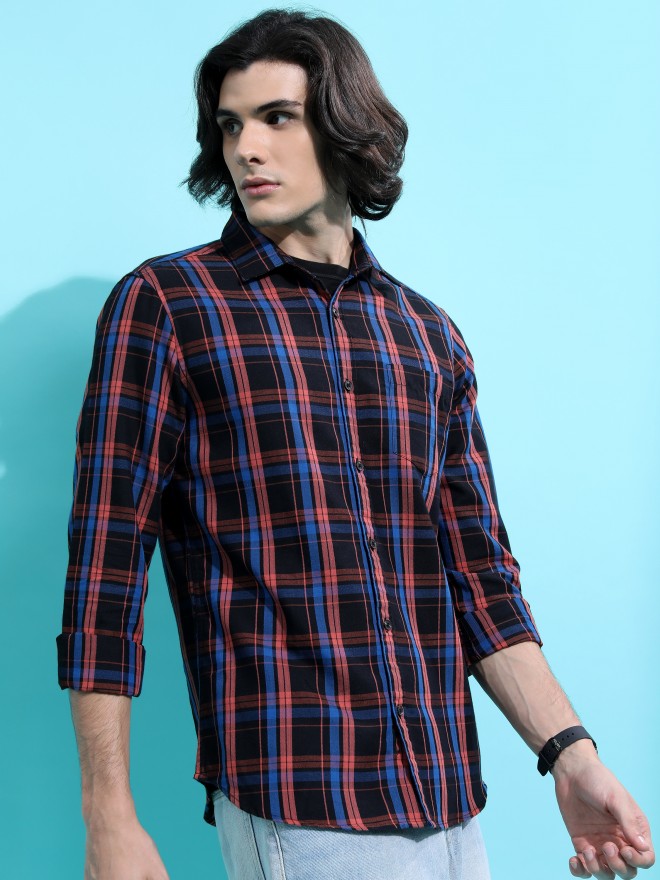 Highlander Men Black Checked Slim Fit Casual Shirts 