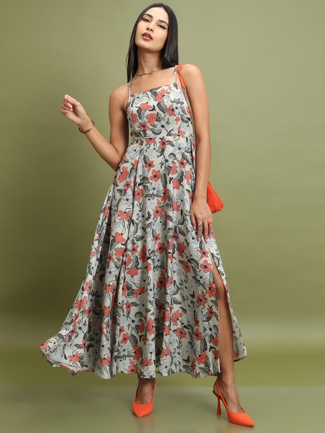 Tokyo Talkies Women Pretty Pink Floral Dress Price in India, Full  Specifications & Offers | DTashion.com