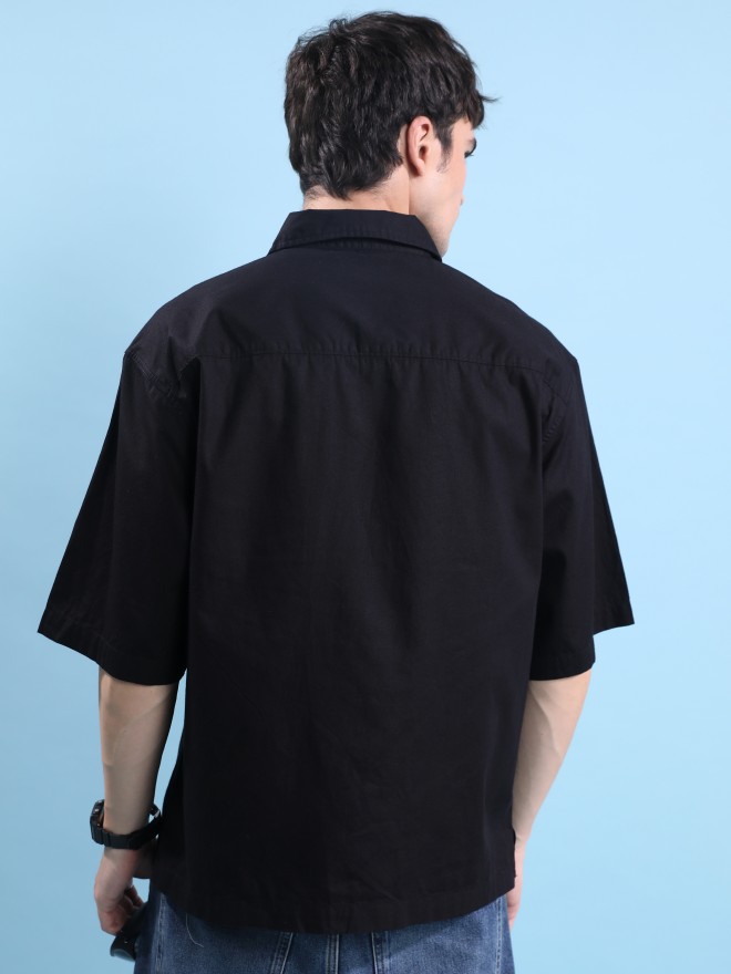 Buy Highlander Black Solid Oversized Fit Casual Shirt for Men Online at ...