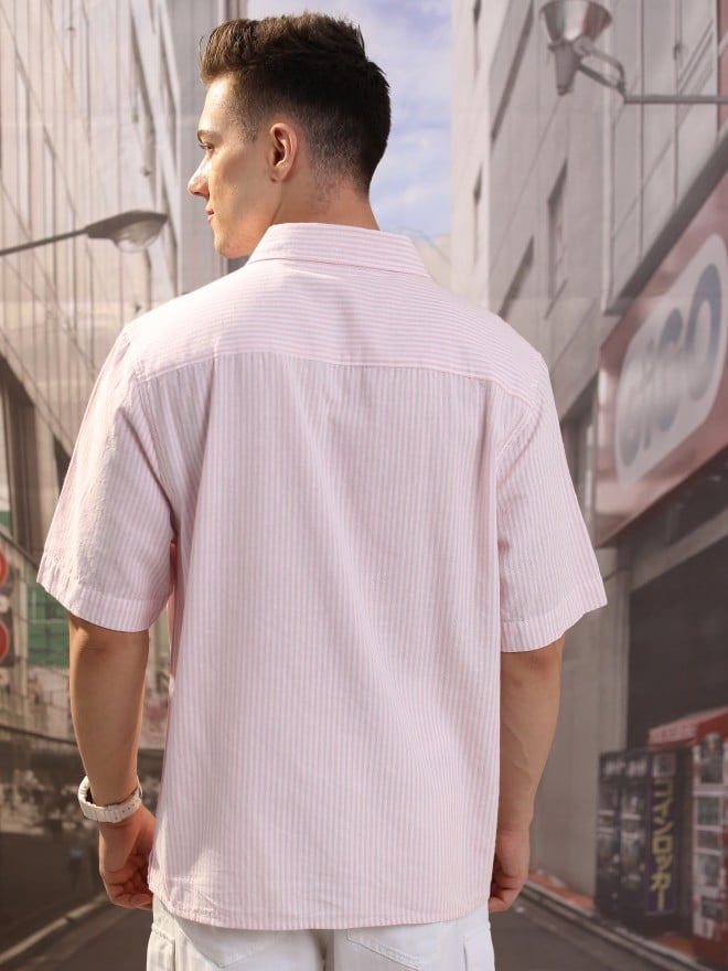 Highlander Men Pink Striped Oversized Fit Casual Shirts 