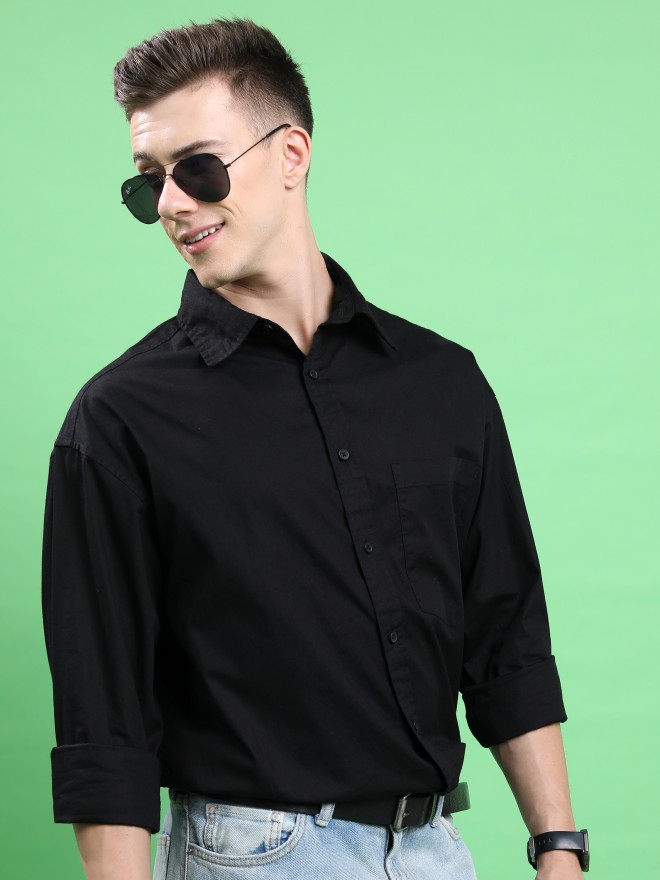 Highlander Men Black Solid Oversized Fit Casual Shirts 