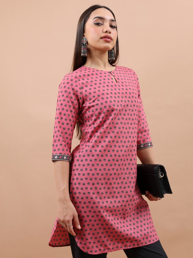 Vishudh Women Rose Printed Tunics 