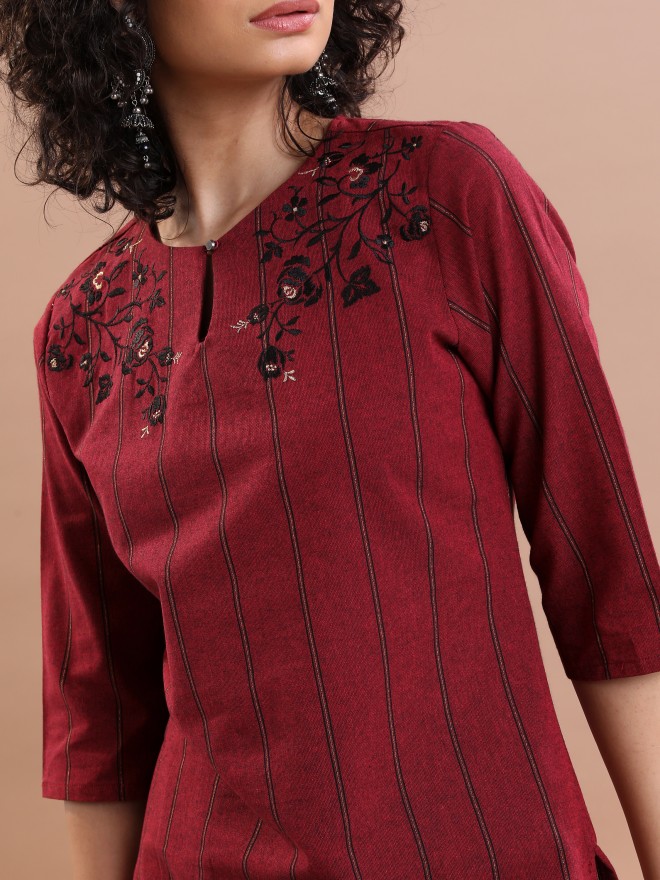 Vishudh Women Maroon Striped Tunics 