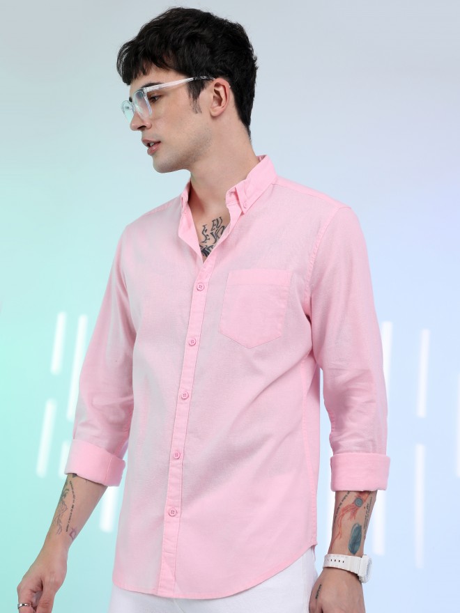 Highlander Men Pink Solid Slim Fit Casual Shirts 