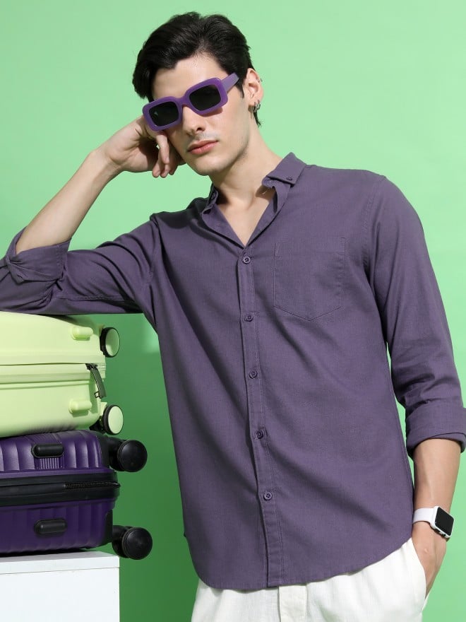 Highlander Men Purple Solid Slim Fit Casual Shirts 