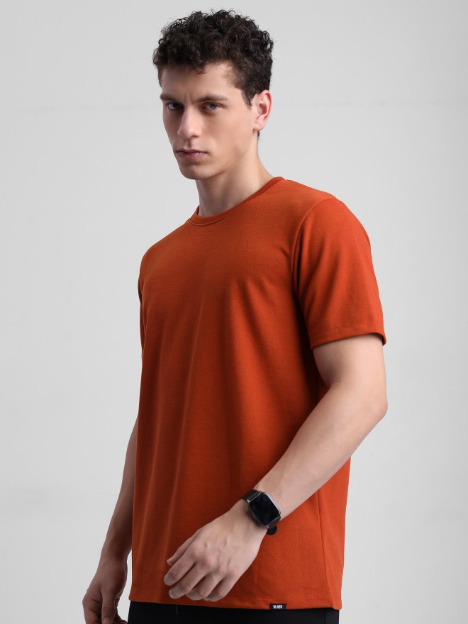 Highlander Men Terracotta Solid Round Neck T-Shirts 