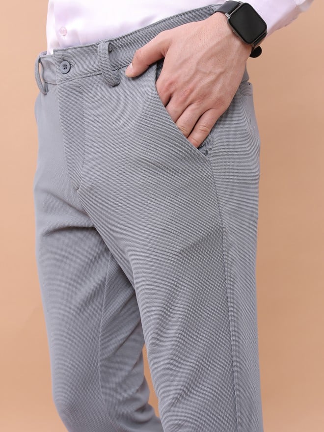 Highlander Men Grey Slim Fit Solid Casual Trousers Chinos 