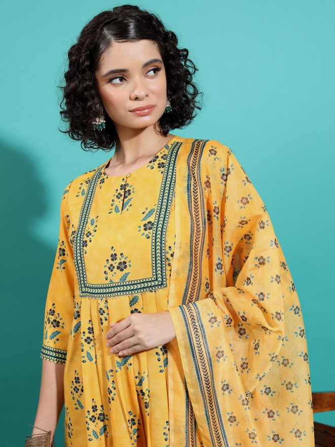 Ketch Women Mustard  Kurta Sets 